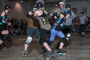 Betties' jammer Smoka Cola tore up the track and was key in her team's late-game comeback. (Photo by Greg Russell)